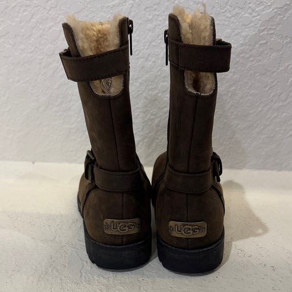 UGG GRANDLE Brown Ankle Boots - Picture 3 of 5